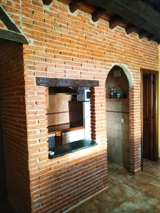 Casa Rural La Villa Миранда дел Кастаняр Екстериор снимка