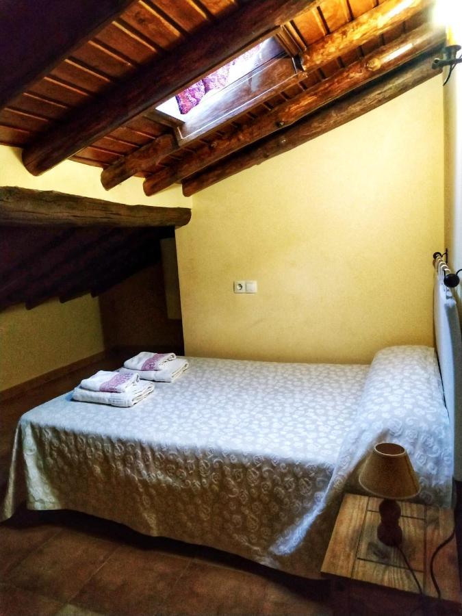 Casa Rural La Villa Миранда дел Кастаняр Екстериор снимка